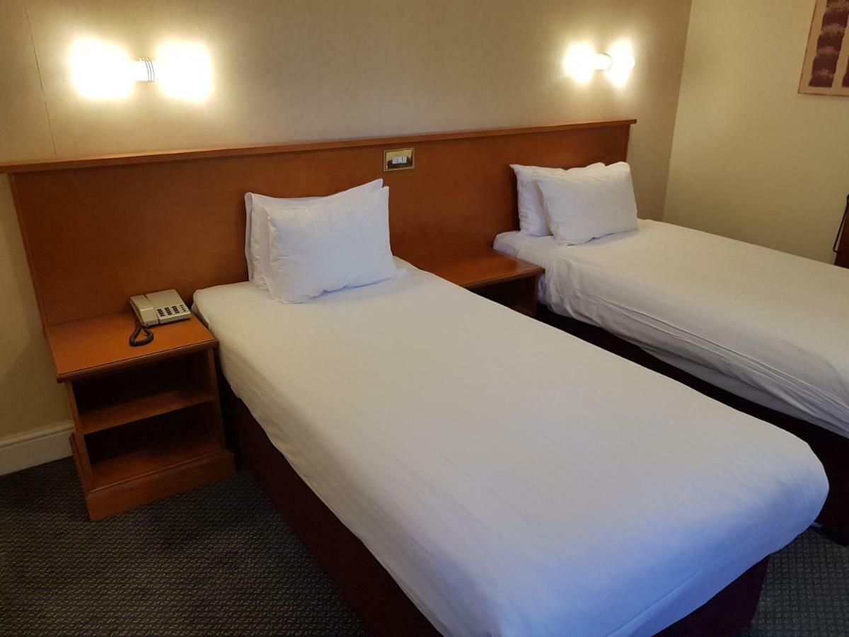 Best Western Banbury House Hotel Bagian luar foto